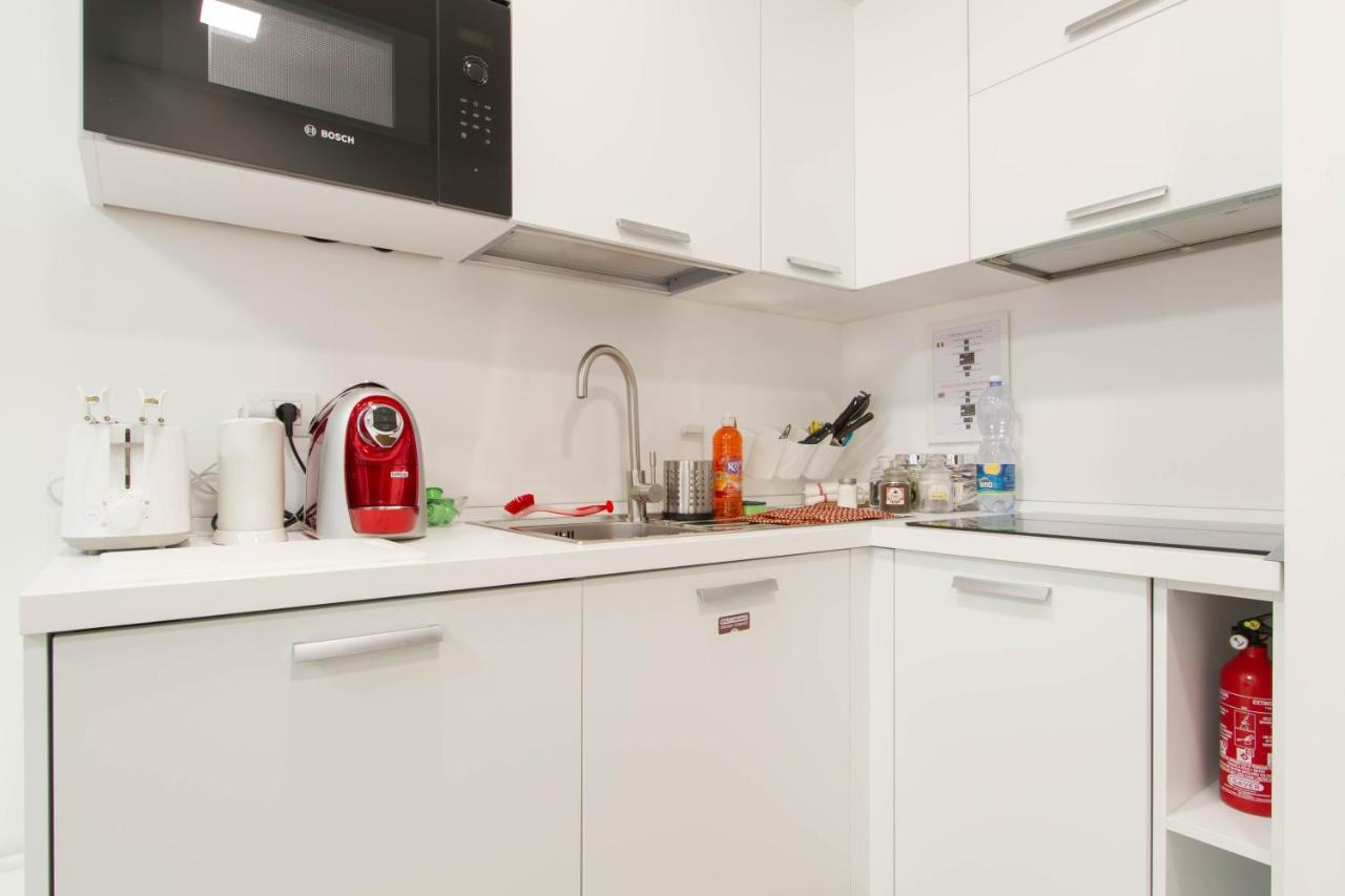 Metro Plaza Apartment -Buenos Aires Milán Exteriér fotografie